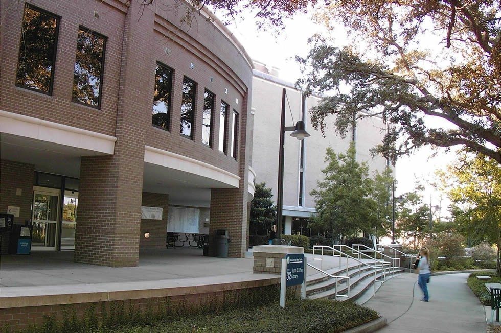 University of West Florida Library Entrance